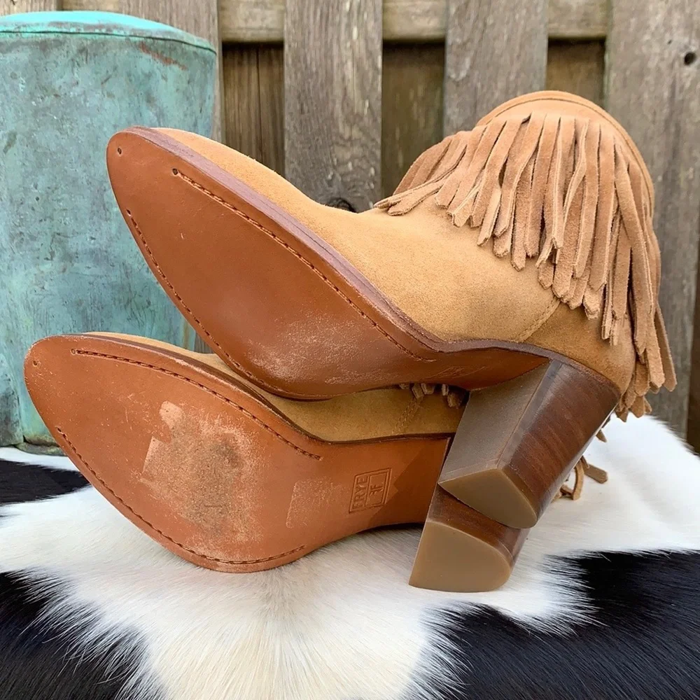 FRYE NEW ❤️ Llana Fringe Suede Leather Western Ankle Bootie Boots Size 8.5 - Picture 8 of 11